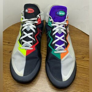 Nike LeBron 18 Low Greedy Air Max 95 Mens Size 13 Sneakers Shoes CV7562-100